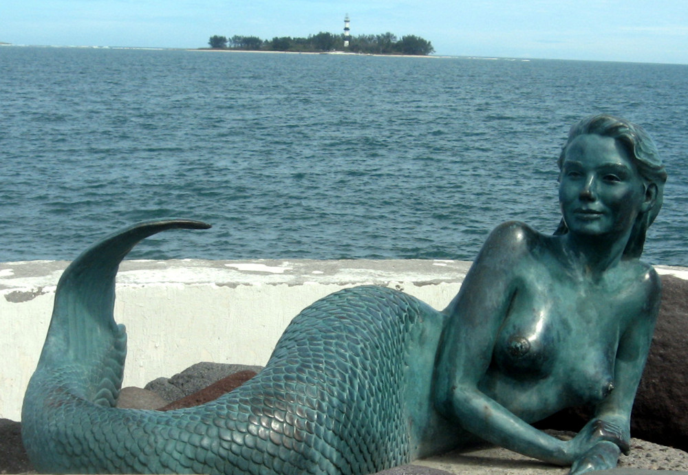 Sirena De Boca The Mermaid "Sirena De Boca"