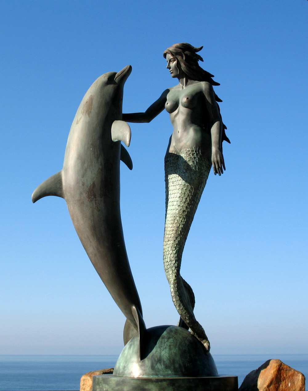 Mermaid & Dolphin at Acapulco's Sinfonia del Mar Mermaid & Dolphin at Acapulco's Sinfonia del Mar